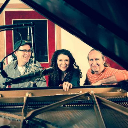 Sylvie Courvoisier Trio @ Le Rocher de Palmer