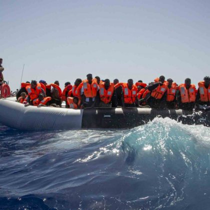 Les écrivains s’engagent pour SOS Mediterranée @ Le Rocher de Palmer