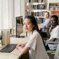 l insertion et l emploi des jeunes a l epreuve du numerique @ paris